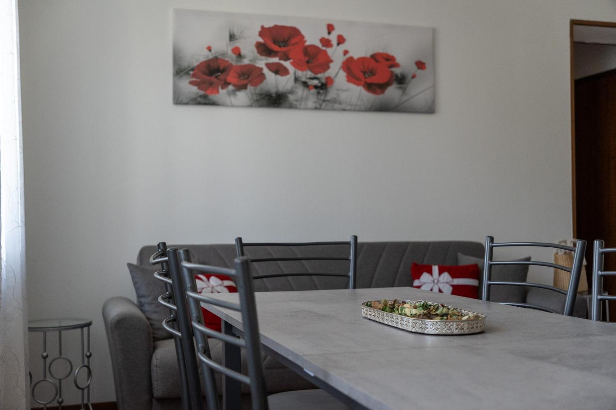 Home Grey Entratico Zewnętrze zdjęcie