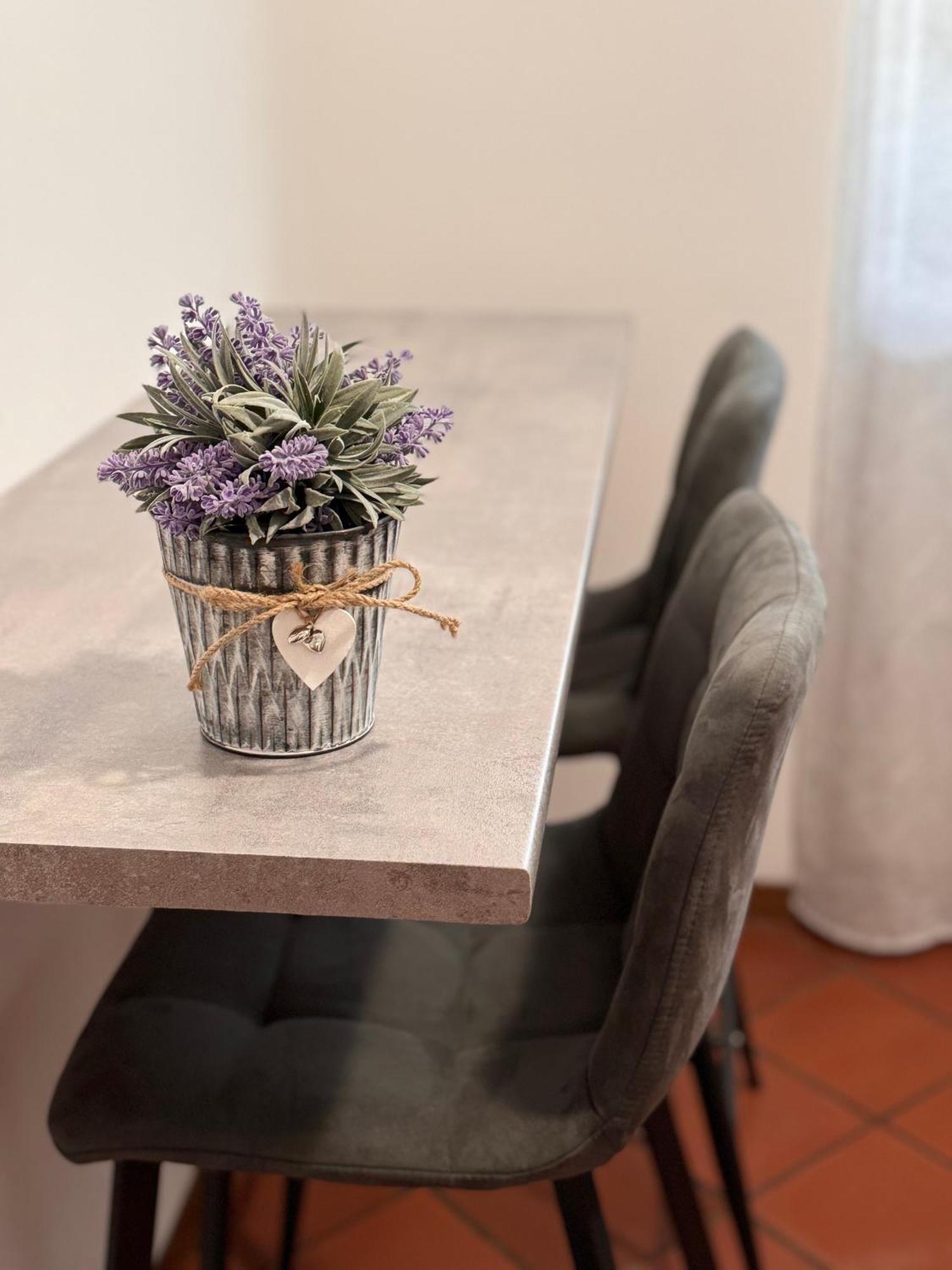 Home Grey Entratico Zewnętrze zdjęcie